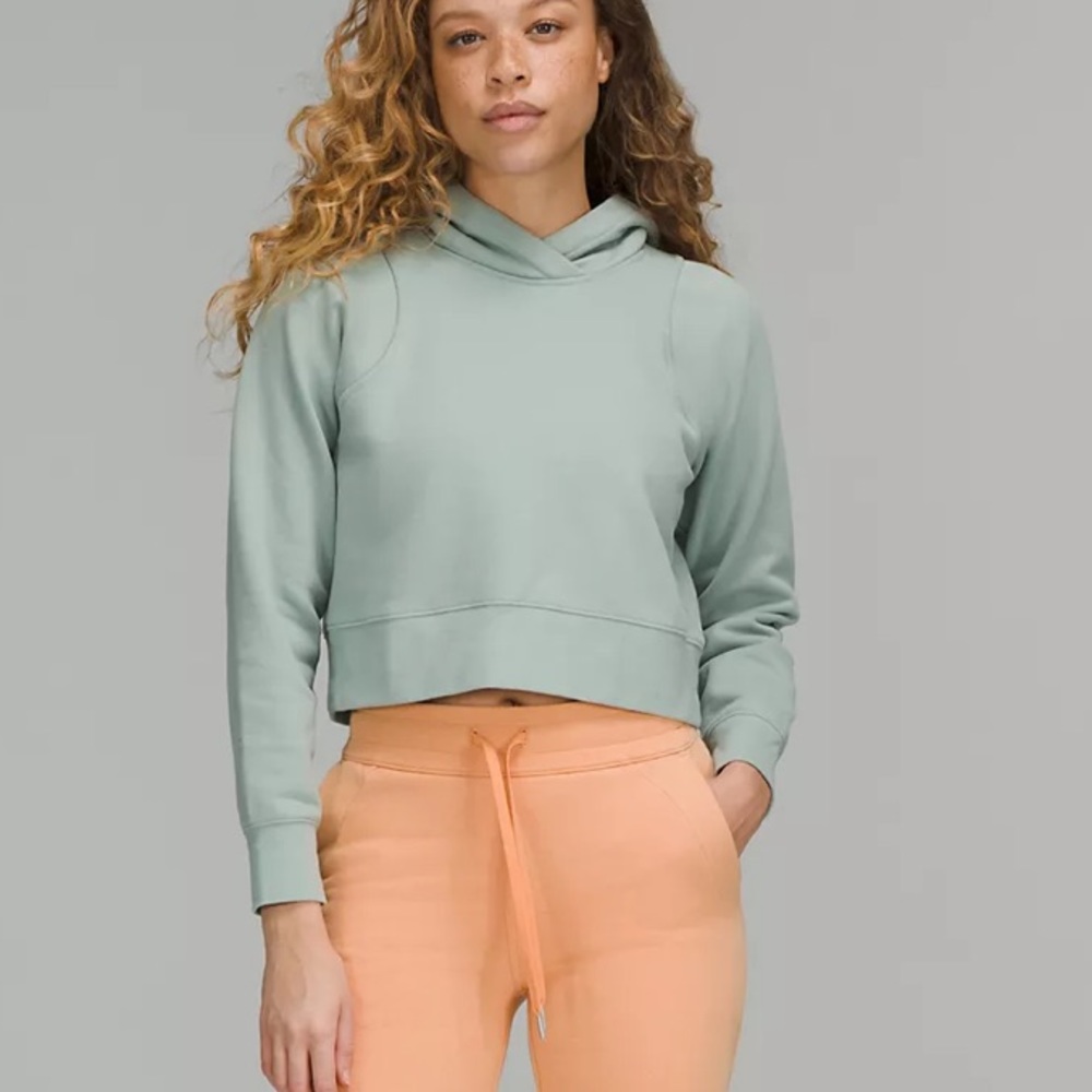 💙LULULEMON LOUNGEFUL CROPPED HOODIE/JACKET-SILVER BLUE-14💙 - Picture 1 of 13
